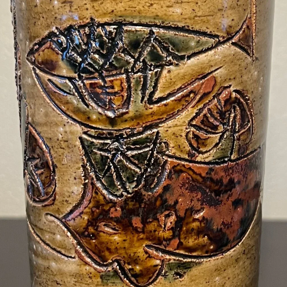 Vintage Otagiri OMC Japan Mid Century Studio Pottery Vase Fish Bird Sgraffito